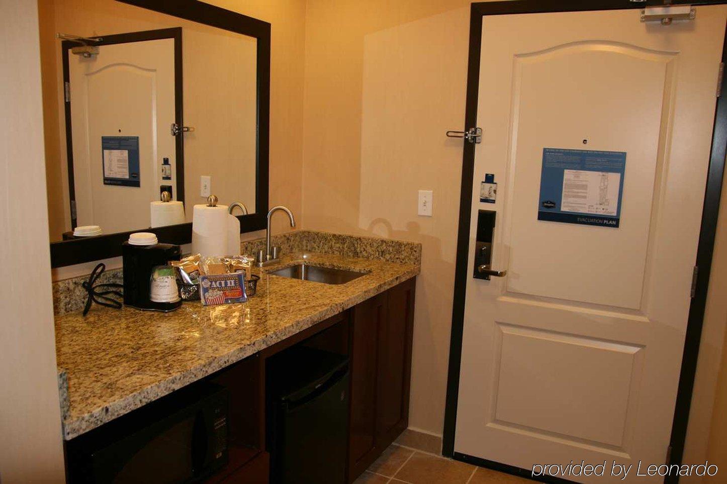 Hampton Inn & Suites New Castle, Pa Cameră foto